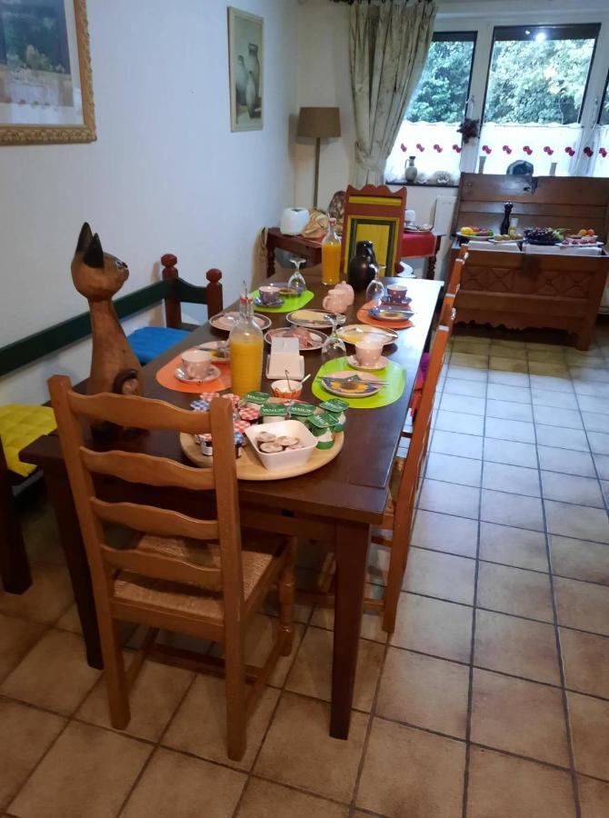 L'Etape Gourmande, Chambres D'Hotes Wellin المظهر الخارجي الصورة