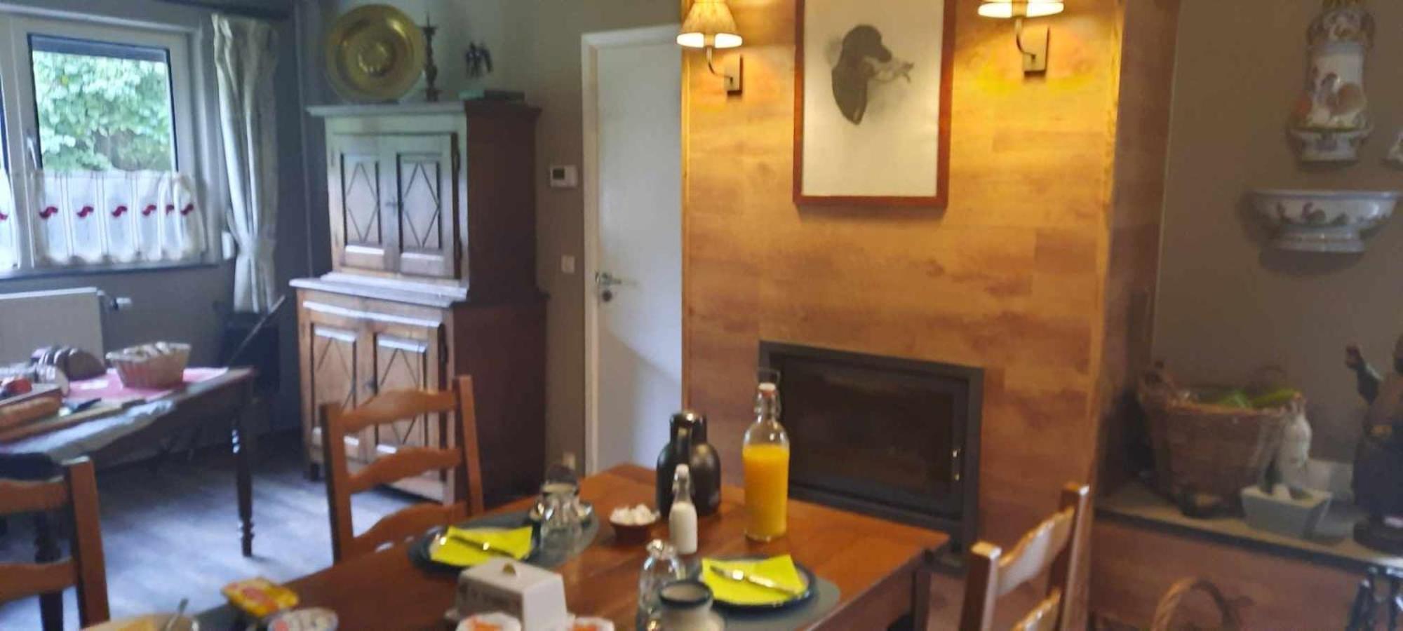 L'Etape Gourmande, Chambres D'Hotes Wellin المظهر الخارجي الصورة